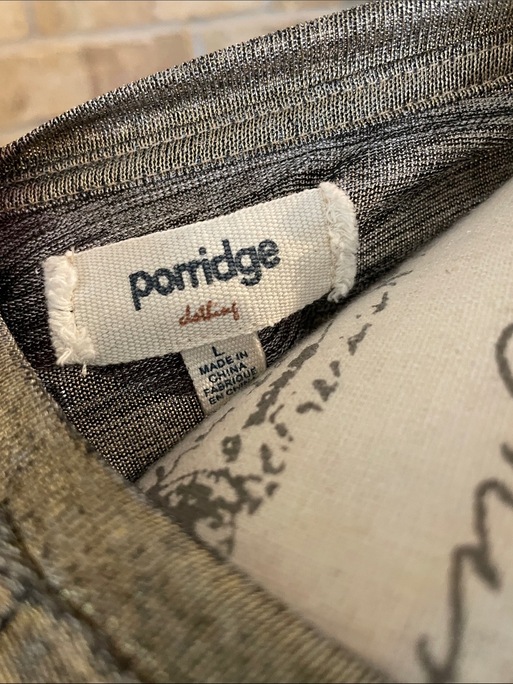 Porridge Gold Tee - Picture 3 of 4